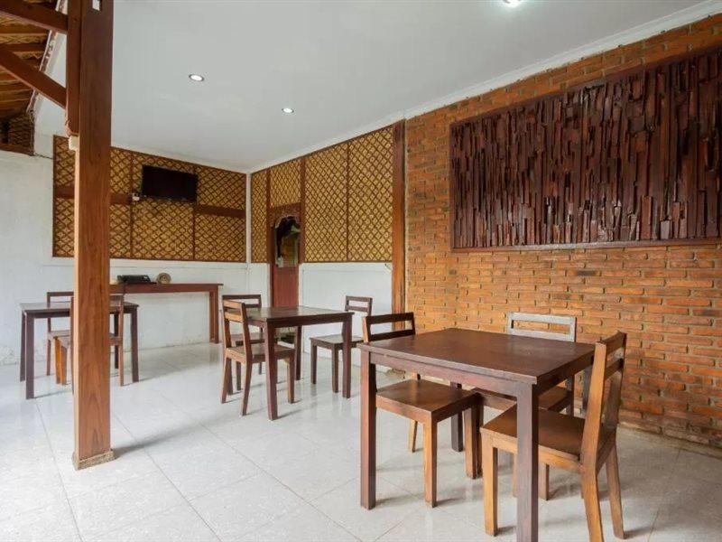 Abhaya Mudra Homestay Magelang Exterior photo